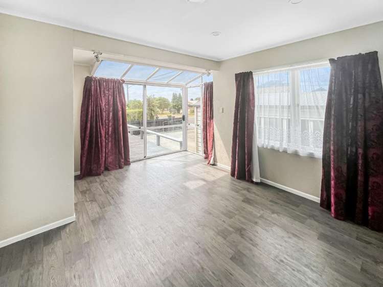 25 Wingrove Road 1128_6