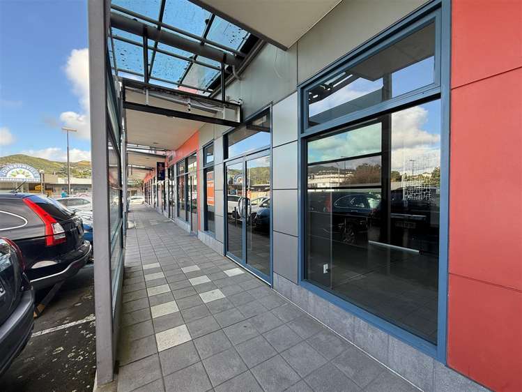 Shop 4, 33 Johnsonville Road Johnsonville_3