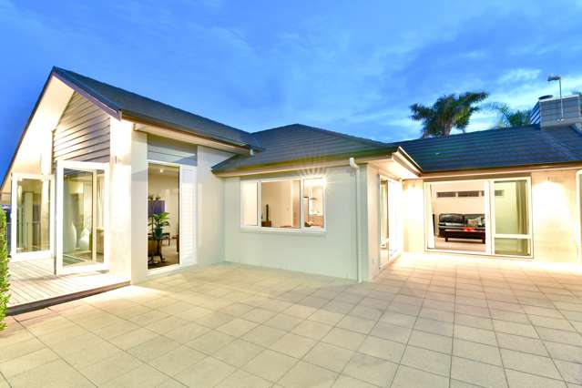 65 Chesterfield Way Orewa_2