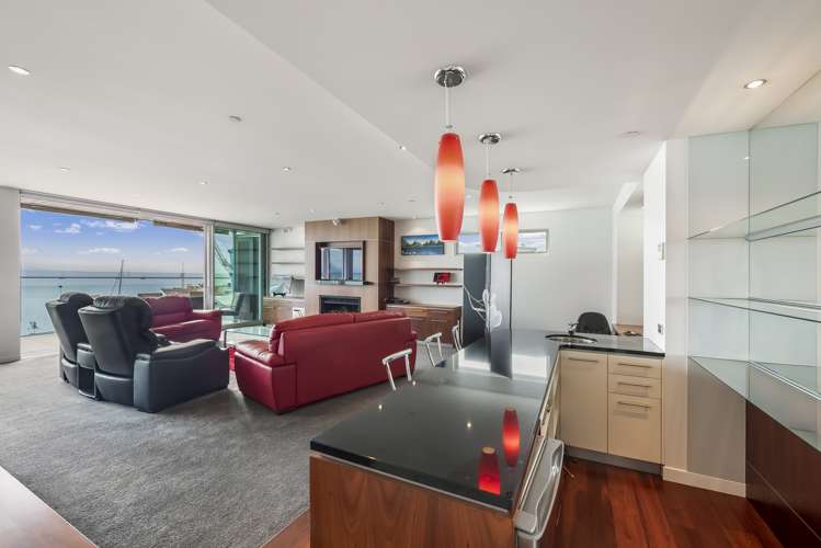 108/283 Wakefield Quay Stepneyville_1