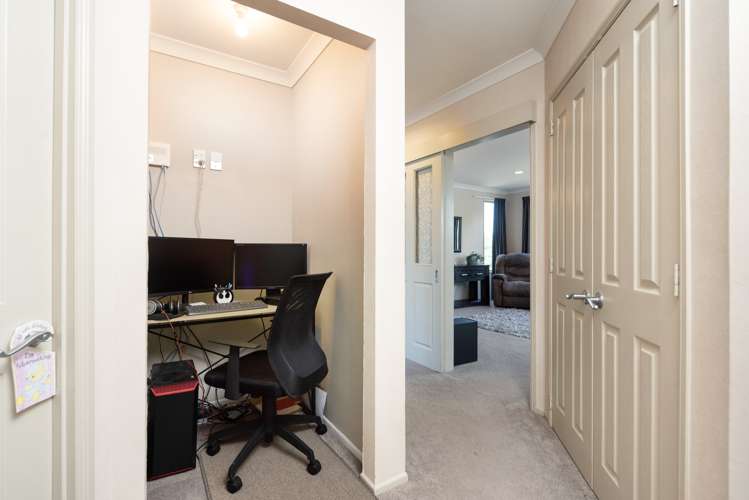 2 Lysaght Place Welcome Bay_12