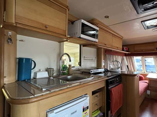 Caravan at/Site 27/Rangiora Leigh Holiday Park 433 Dixons Road Loburn_4