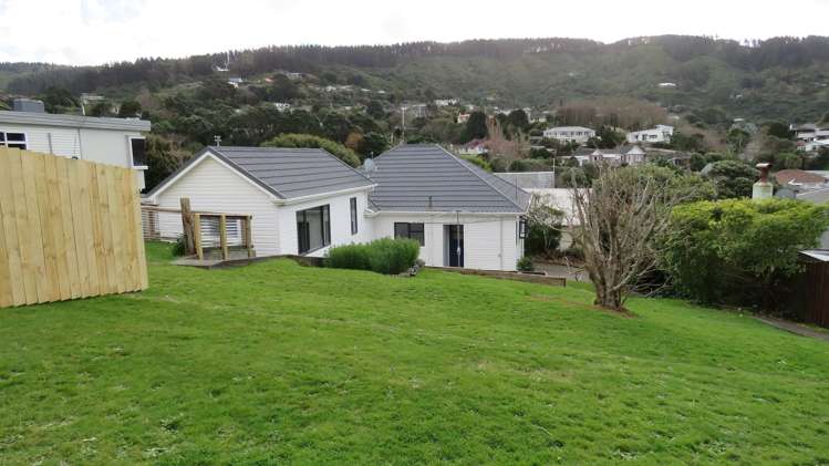 15 Lyndhurst Road Tawa_2