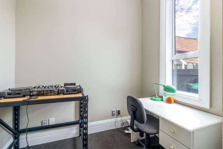 183 Geraldine Street Edgeware_17