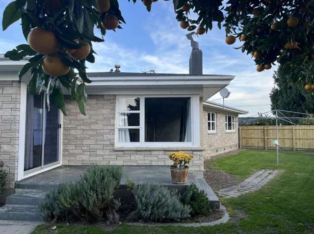 Three bedrooms in Bay View!