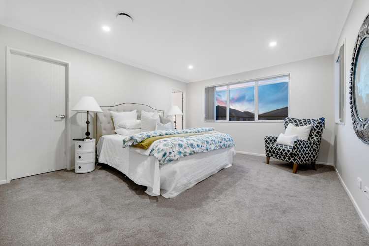 40 Koropa Road Flat Bush_13