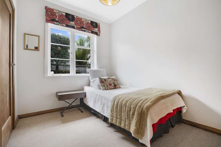 6 Tansley Avenue Epsom_14