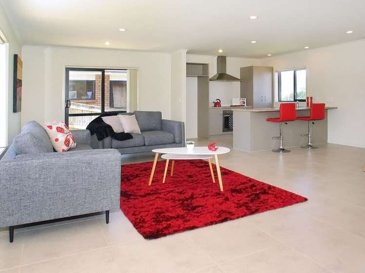 93 Te Puia Drive Aotea_3