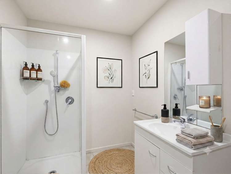 436 Wilson Road North Waltham_8