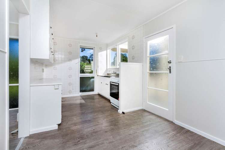 53 Taurus Crescent Beach Haven_13