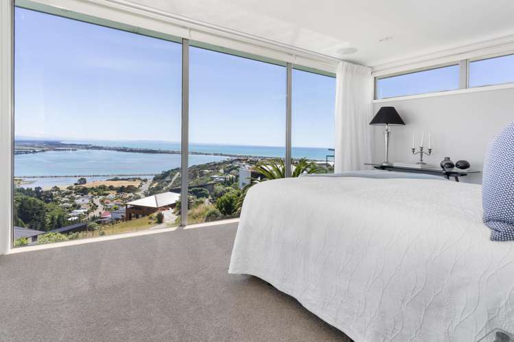 8 Avery Place Redcliffs_17