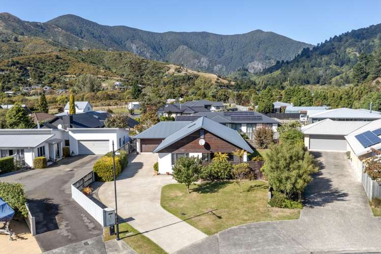 5 Whitby Close Waikawa_23