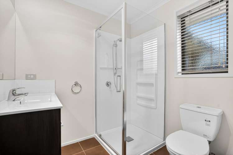 22 Silkwood Crescent Karaka_18