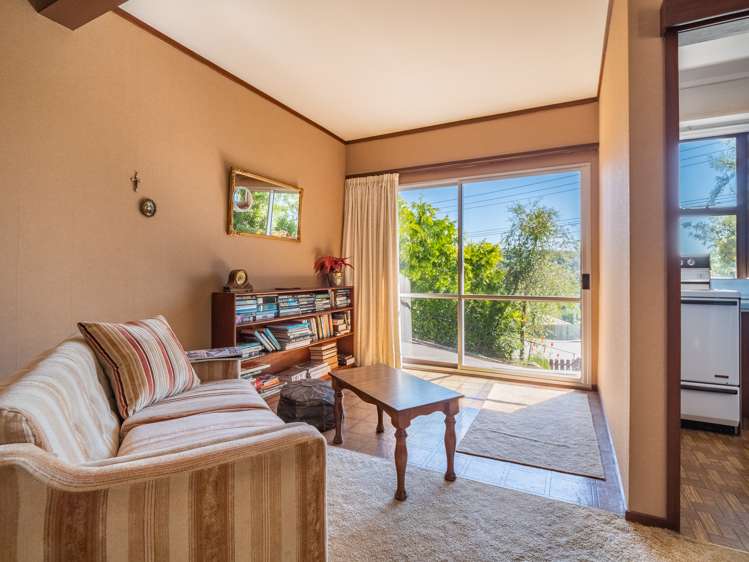 12 Riselaw Road Calton Hill_8