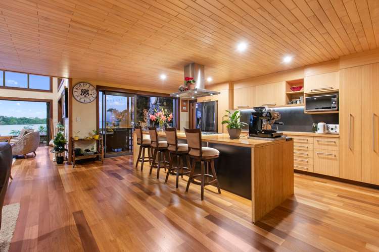 177 Welcome Bay Road Welcome Bay_8