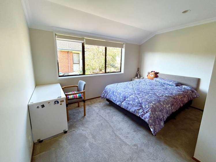 83 Oliver Road Eastern Beach_13