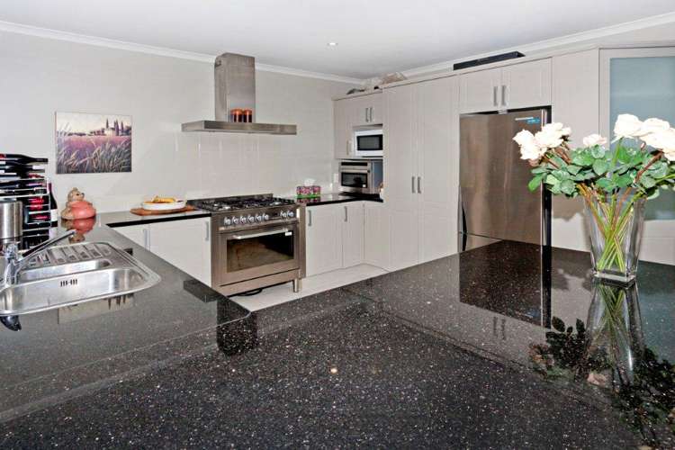 29d Paparoa Road Cockle Bay_4