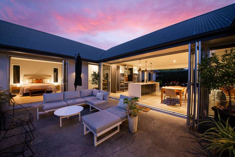 5 Nottinghill Drive Springlands_18