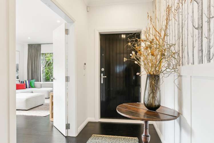 8 Lochiel Road Khandallah_14