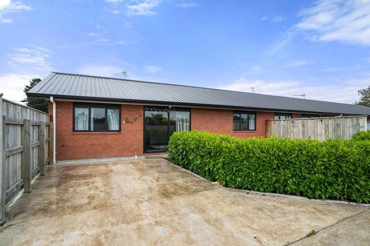 6a Brown Avenue Carterton_0