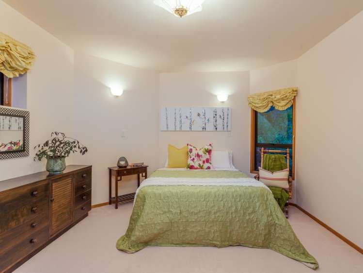 170 Scenic Drive Titirangi_14