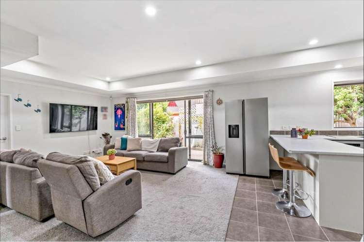 14A Sutton Crescent_1