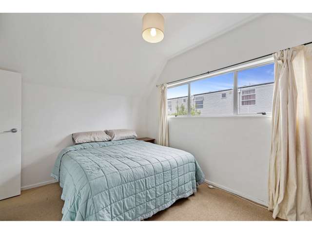 2/37 Geraldine Street Edgeware_2