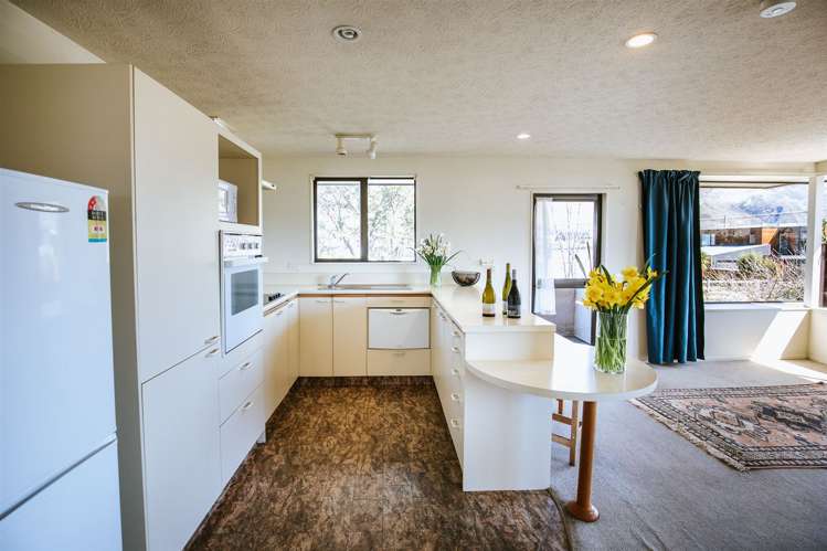 58f Dungarvon Street Wanaka_6