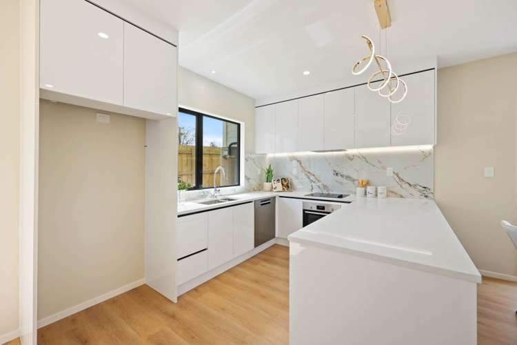 63D Commissariat Road Mt Wellington_9