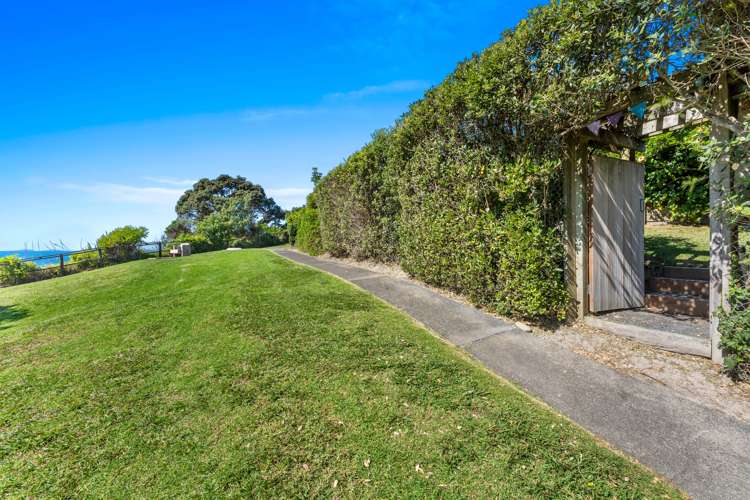 49a Churchill Road Murrays Bay_19