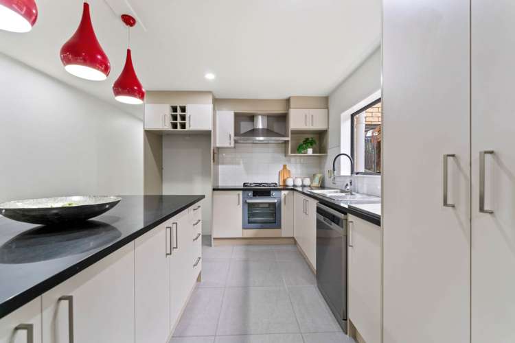 23 Miromiro Street Greenhithe_12