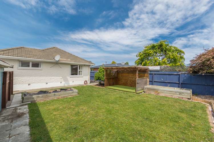 18 Dunstan Crescent Hornby_13