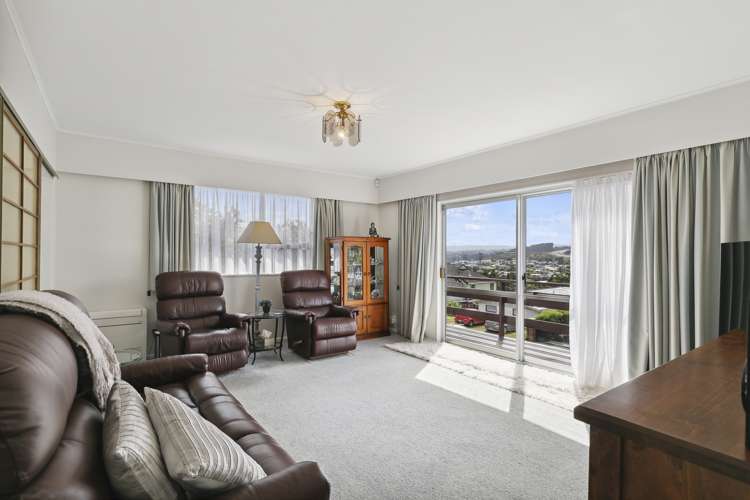 56 Fyvie Avenue Tawa_3