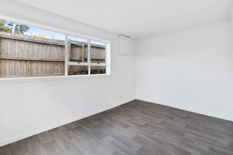 1 Mark Road Mt Albert_20