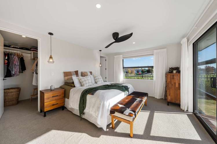 21 Leader Street Marshland_13