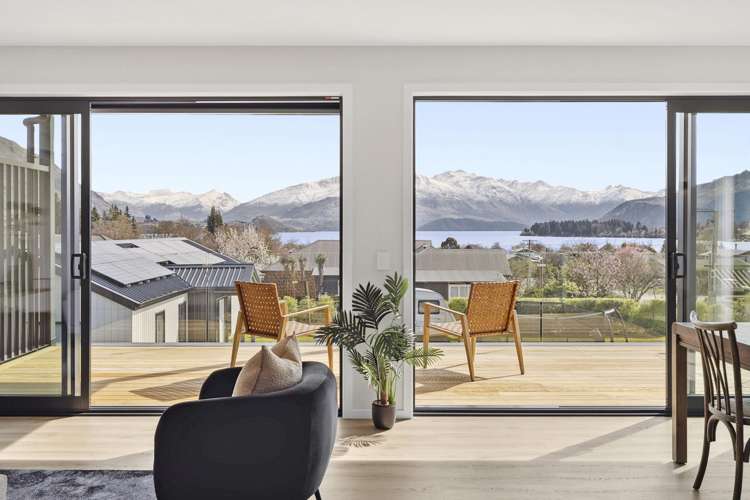 107 Tenby Street Wanaka_1