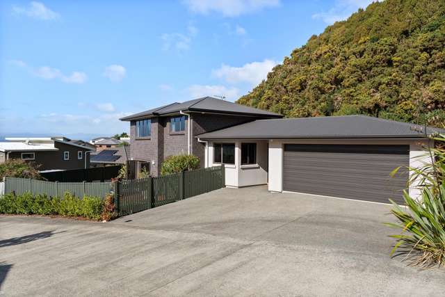 73 Downing Street Crofton Downs_1