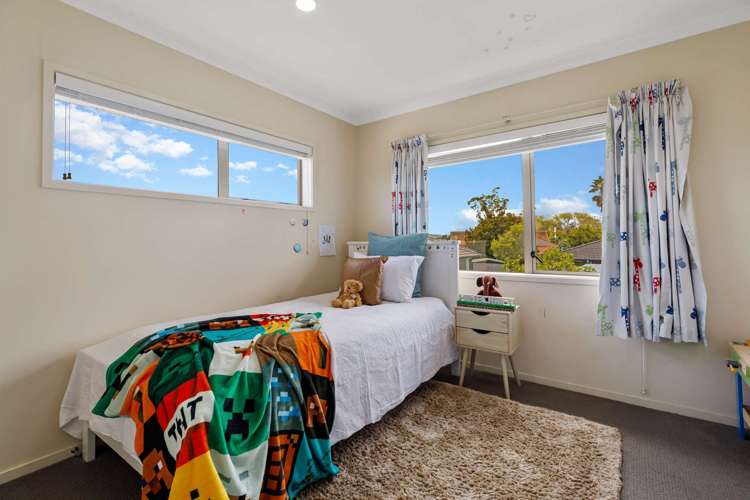 34 Aitkenhead Court Parakai_16