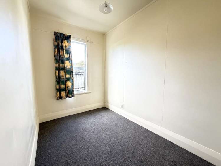 2/51A Goulstone Road 11597_3