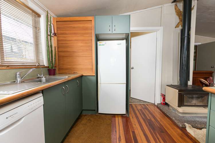 11 Smith Street Waipukurau and Surrounds_6