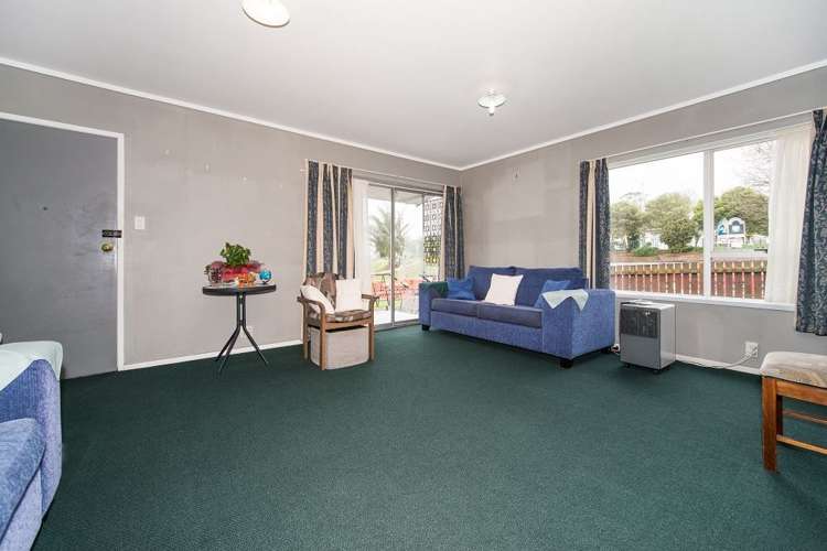 1/225 Edmonton Road Te Atatu South_4