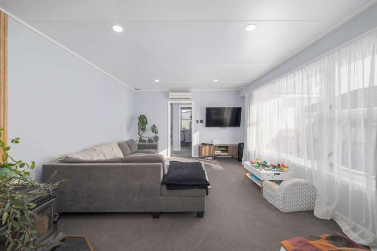25 Lake Terrace Road Burwood_5