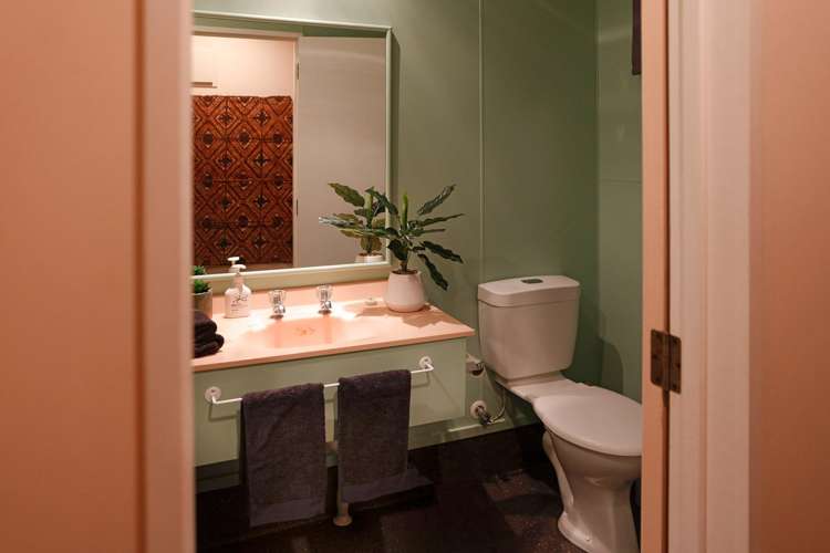 3/11C Christine Terrace Hahei_8