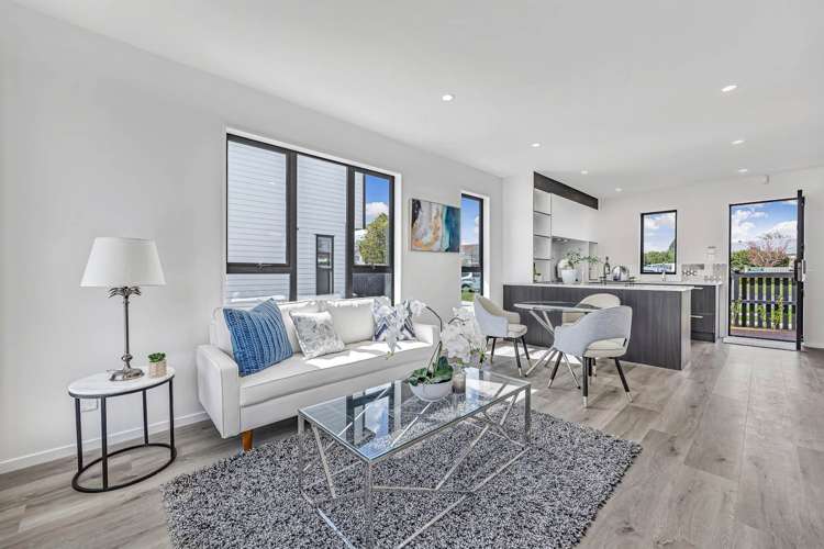 2/47 Beach Road Te Atatu Peninsula_2