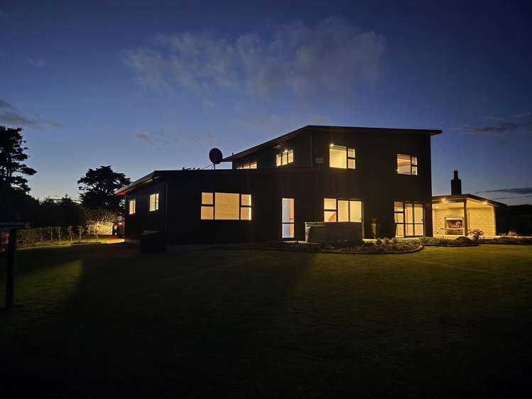 407 Mt Curl Road_0