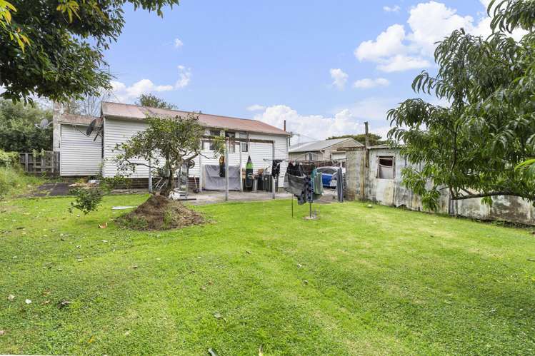 13 Taratoa Street Point England_3