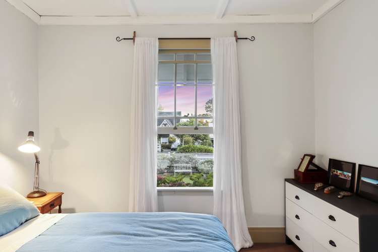 15 Huia Road Titirangi_13