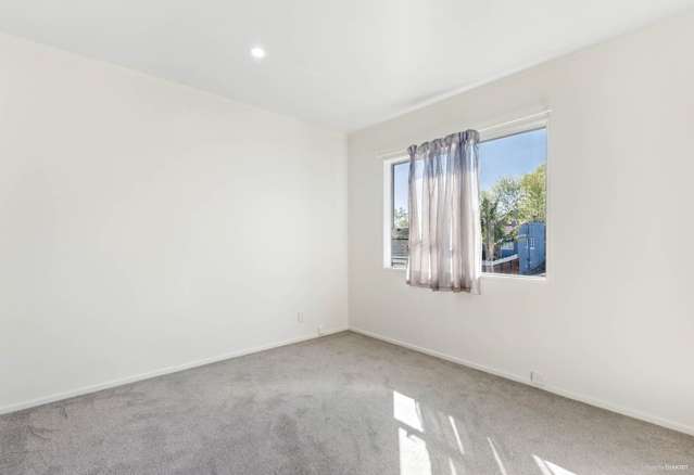 2a Pine Street New Lynn_4