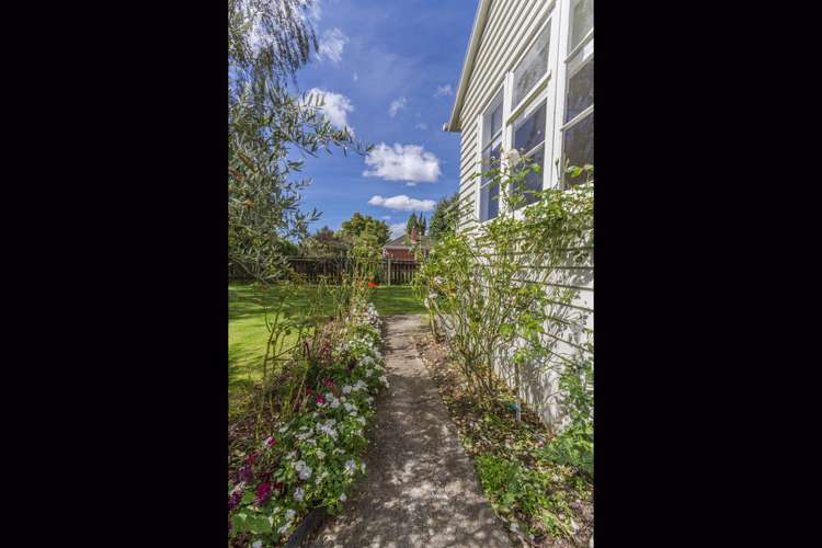 26 Masters Crescent Masterton_20