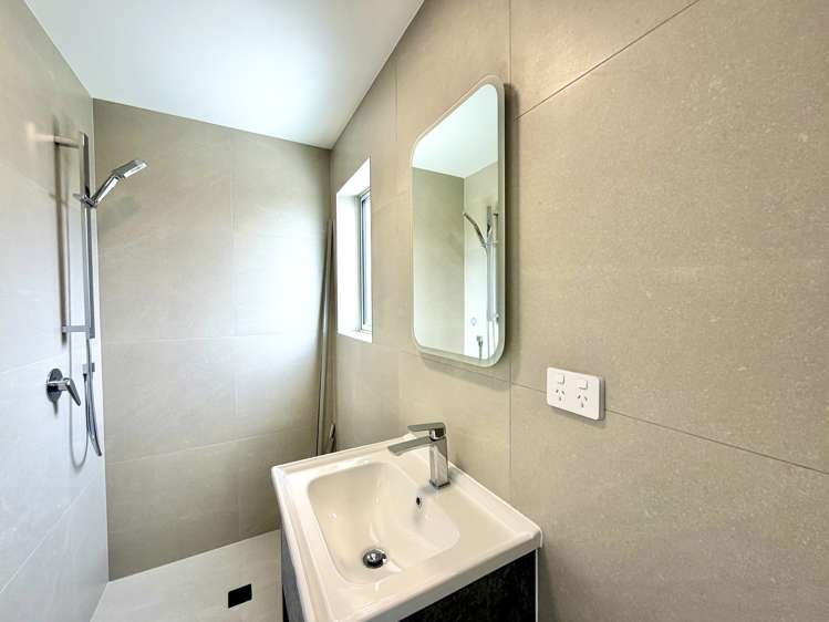 12 Edgar Pearce Place Howick_14